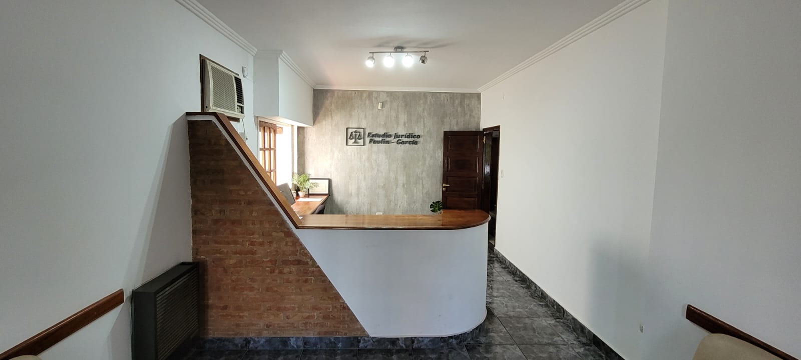 Recepción del Estudio Jurídico Pavlin García